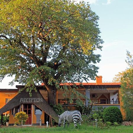 Golden Days Lodge Λίβινγκστον Εξωτερικό φωτογραφία