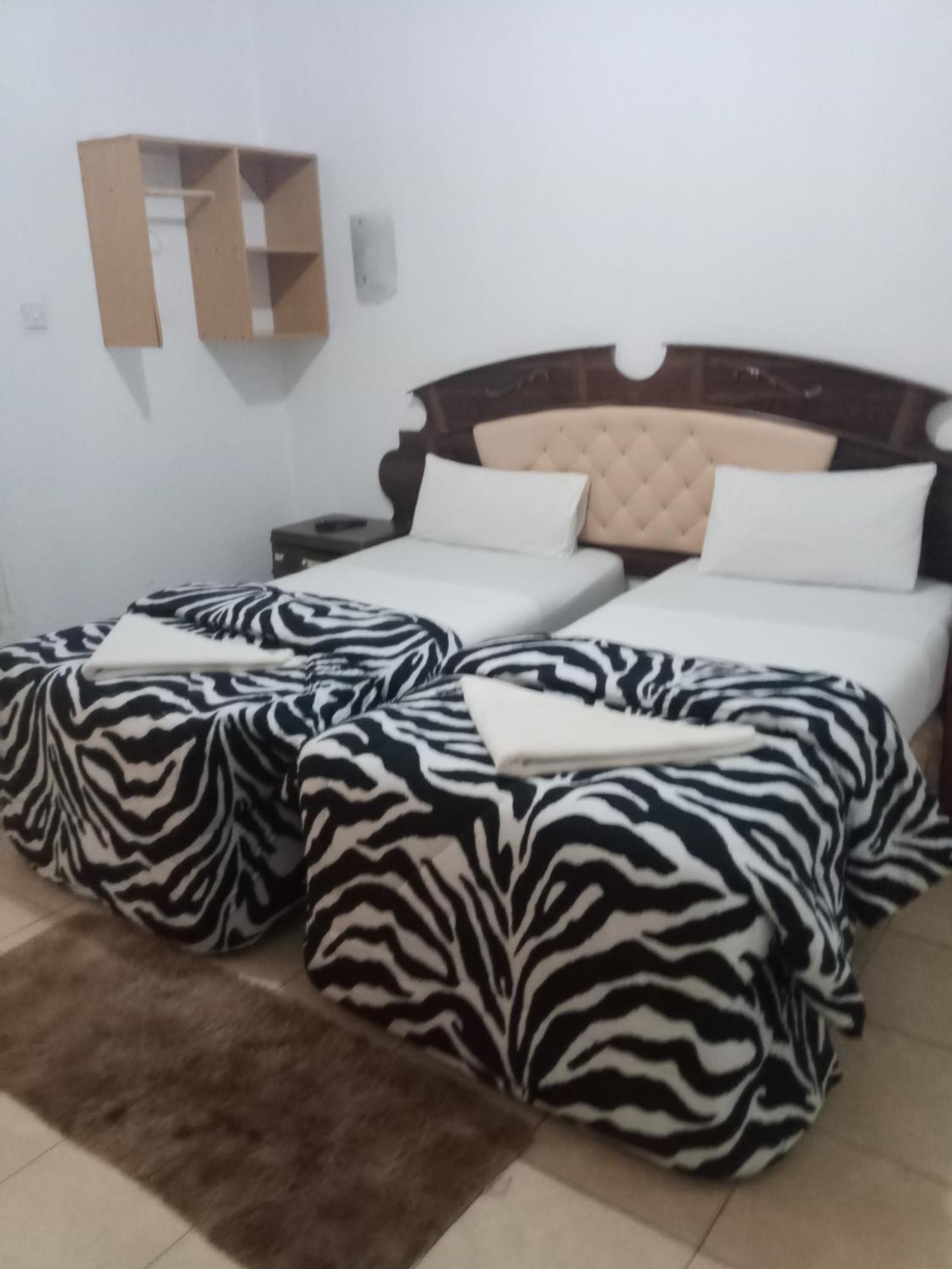 Golden Days Lodge Λίβινγκστον Εξωτερικό φωτογραφία