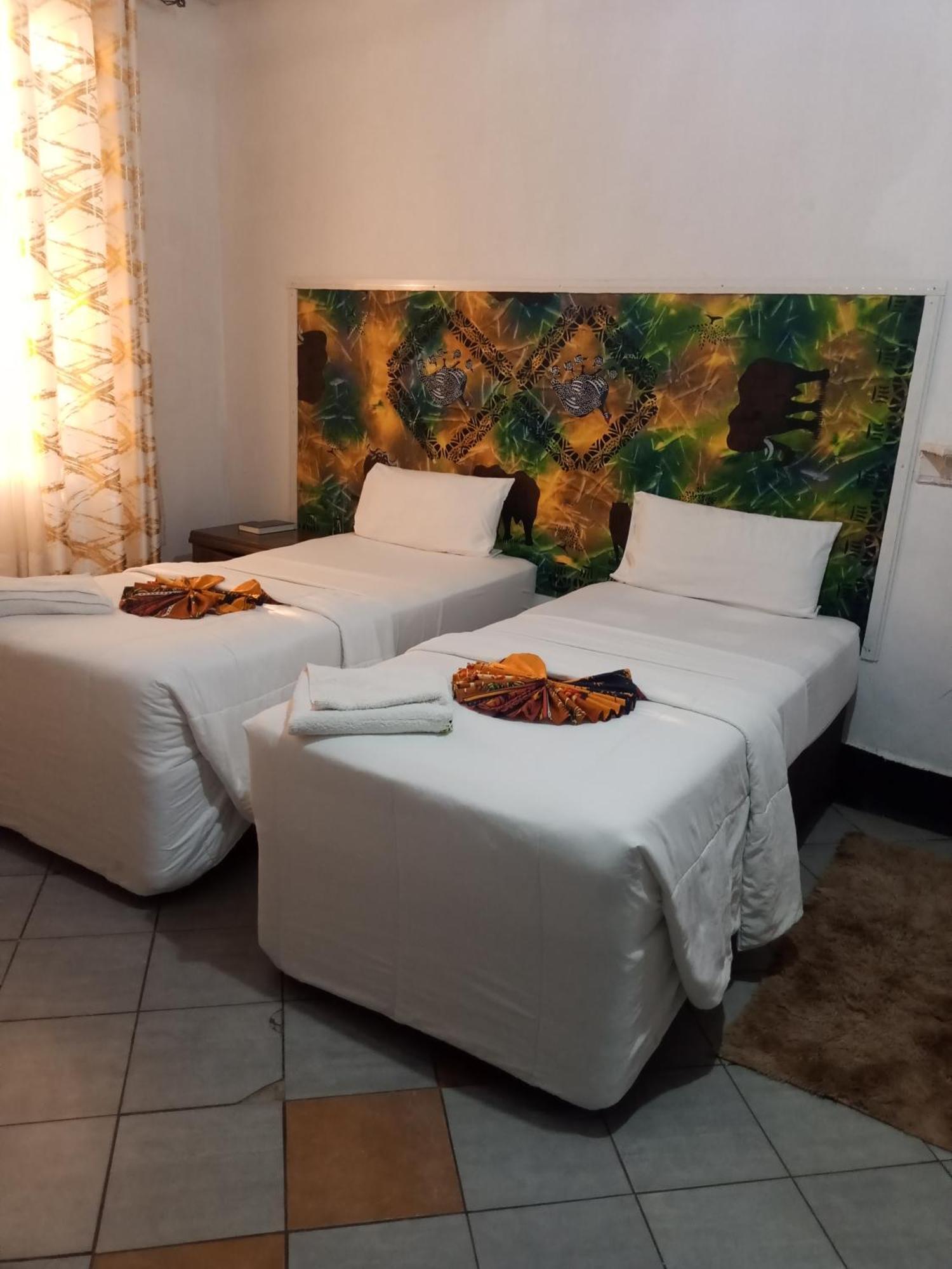 Golden Days Lodge Λίβινγκστον Εξωτερικό φωτογραφία